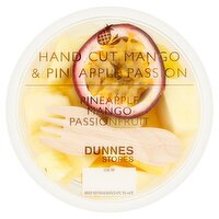 Dunnes Stores Hand Cut Mango & Pineapple Passion 300g