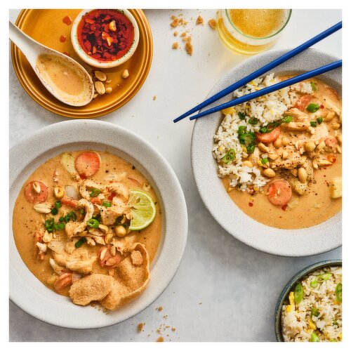 Neon Massaman Chicken Curry & Fried Rice 500g