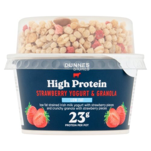Dunnes Stores High Protein Low Fat Strawberry Yogurt & Granola 190g