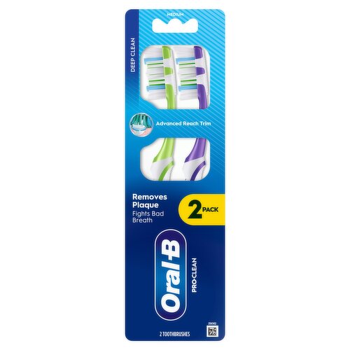 ORAL-B PRO-CLEAN Manual Toothbrush – Removes Plaque & Fights Bad Breath – Medium, 2