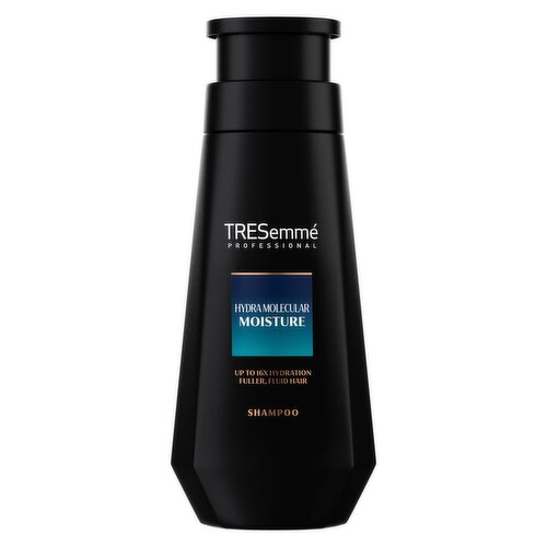 TRESemme Hydra Molecular Moisture Shampoo delivering a salon-sculpted look 400 ml