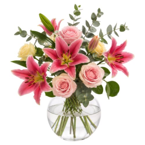 Dunnes Stores Premium Rose & Lily Bouquet