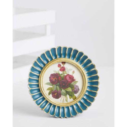 Carolyn Donnelly Eclectic Round Scallop Frame Green 