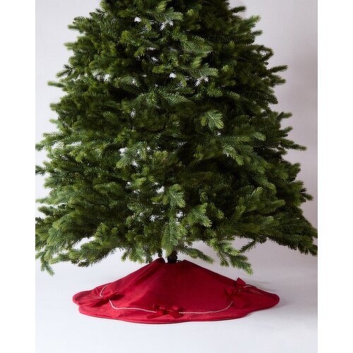Scallop Velvet Tree Skirt Red